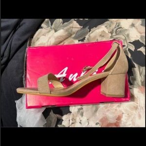 Tan short high heels 7.5 BRAND NEW